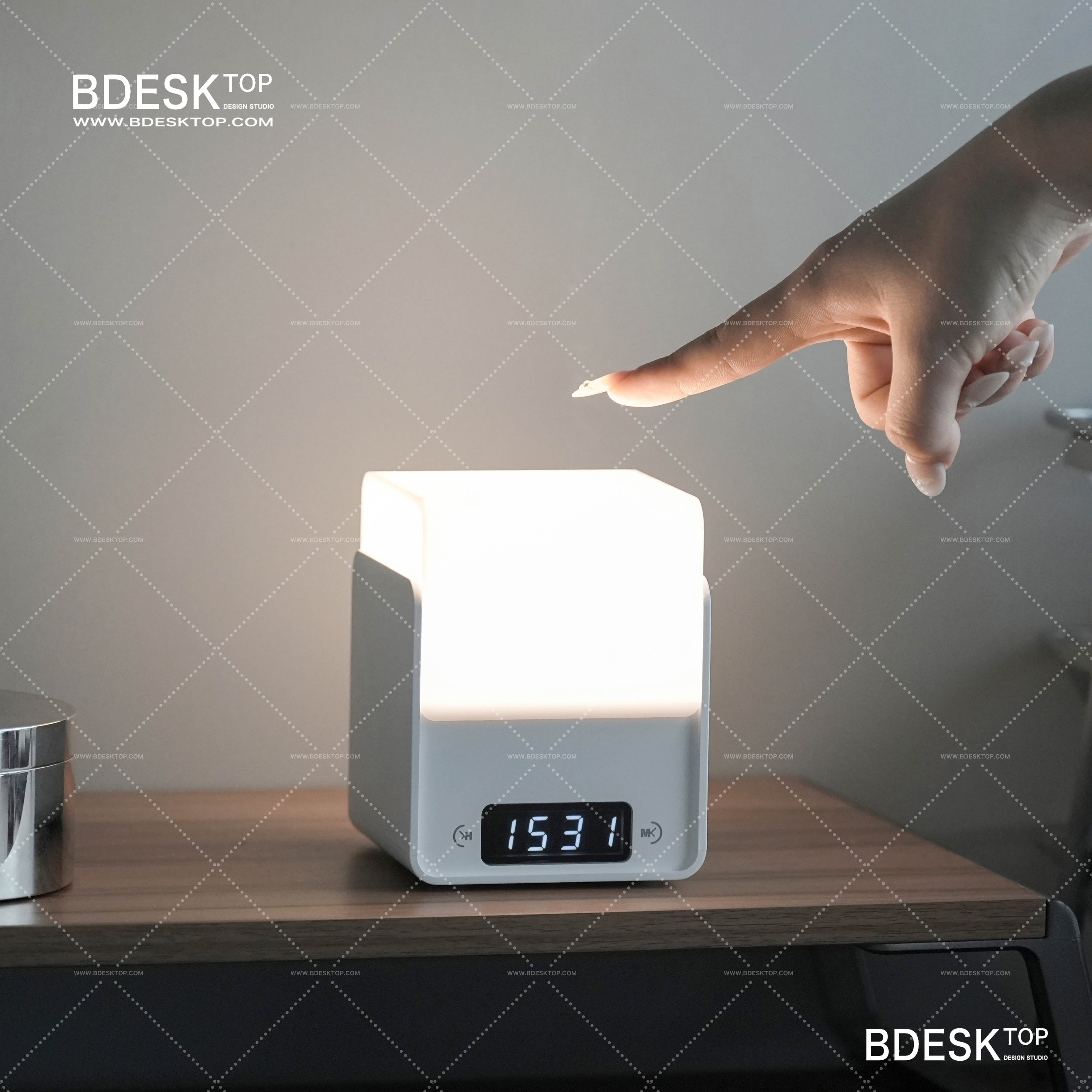 Bdesktop Cube Lamp USB Charging Clock Night Light Bedroom Bedside Lamp