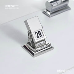 Bdesktop Minimalist  Desktop Home Decor, Rotating Calendar, Metal Perpetual Calendar, Creative Ornament