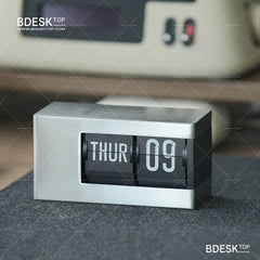 Bdesktop Automatic Flip Electronic Calendar – Smart Perpetual Desk Display