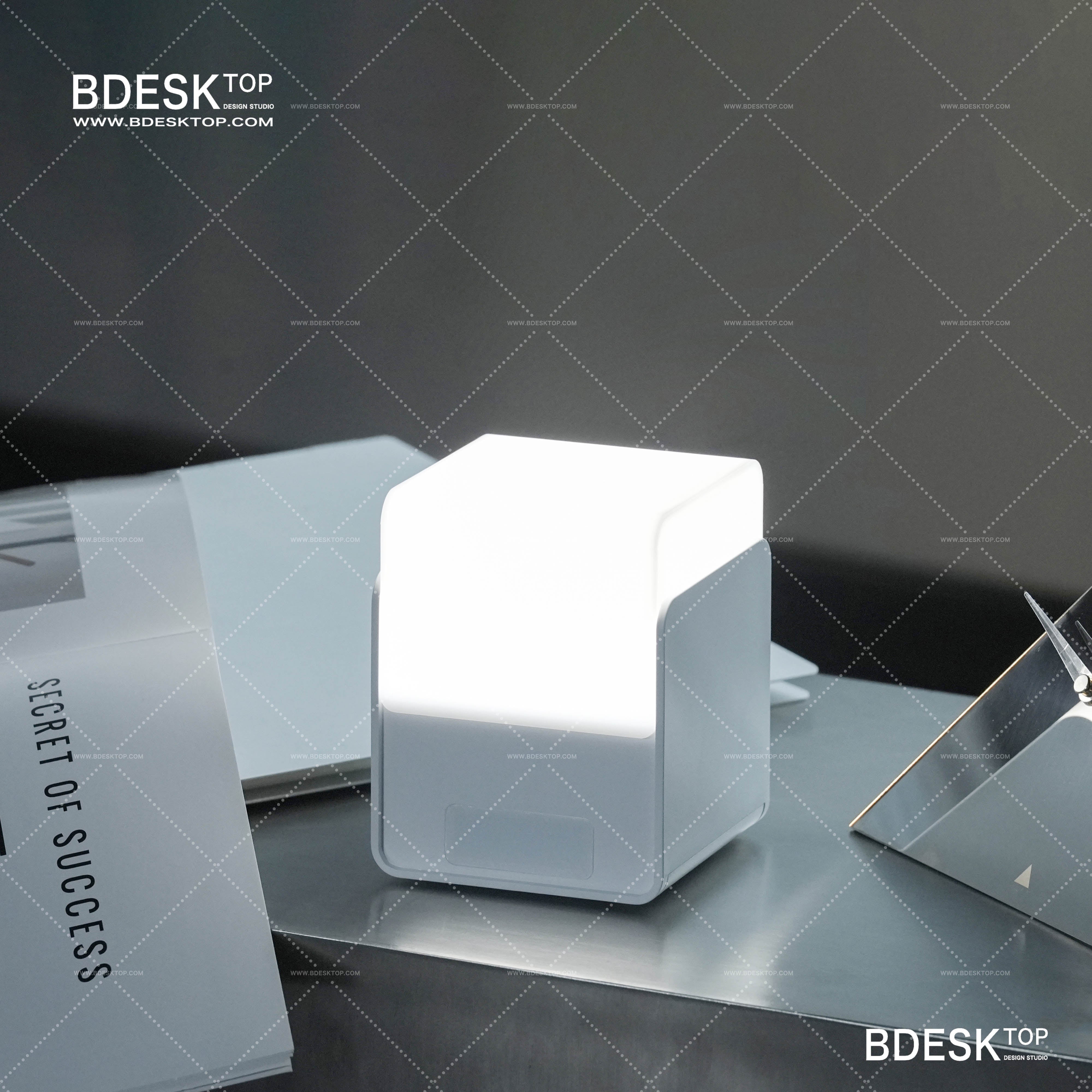 Bdesktop Cube Lamp USB Charging Clock Night Light Bedroom Bedside Lamp