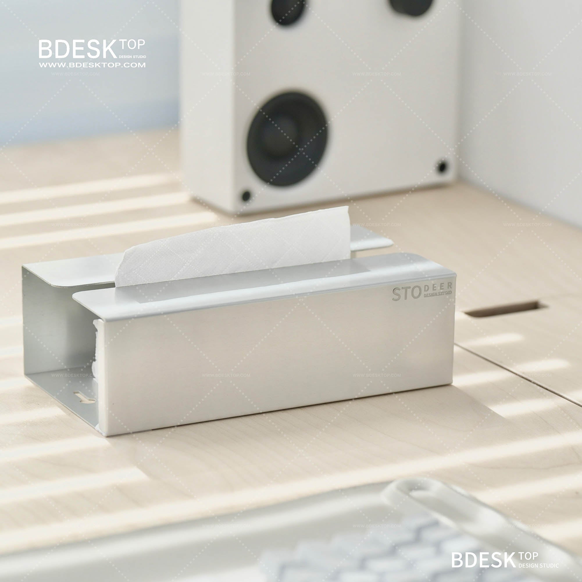 Bdesktop Rectangular Aluminum Tissue Box: Wall-Mountable Hole-Free Paper Towel Holder