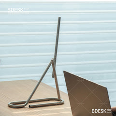 Bdesktop Perpetual Motion Home Decor Piece, High-End Creative Anti-Gravity Model